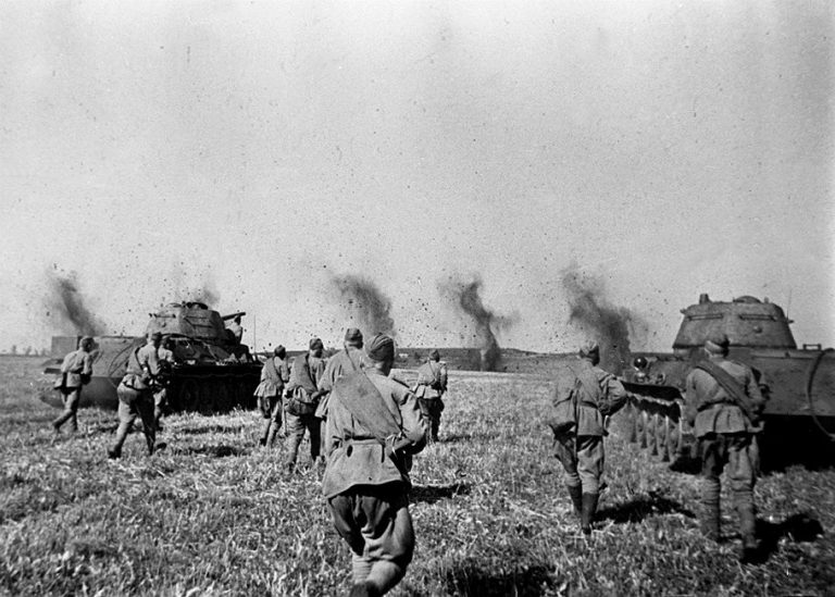 Battle of Kursk - The Biggest Tank Battle in History - Real History Online